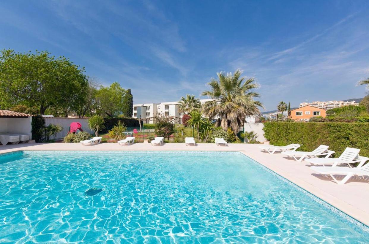 Luxury 3 Piece Garden Apartment In Cannes Marina Mandelieu Eksteriør billede
