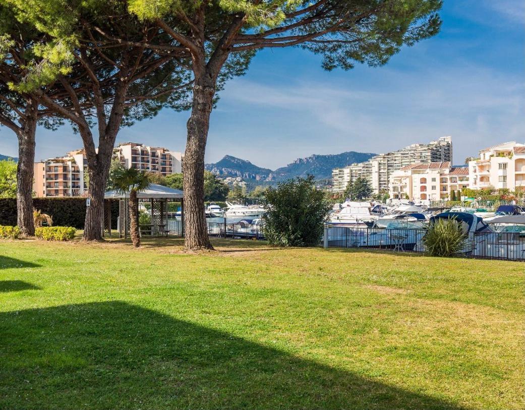 Luxury 3 Piece Garden Apartment In Cannes Marina Mandelieu Eksteriør billede