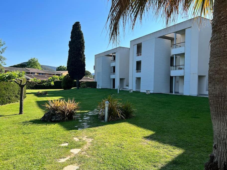 Luxury 3 Piece Garden Apartment In Cannes Marina Mandelieu Eksteriør billede